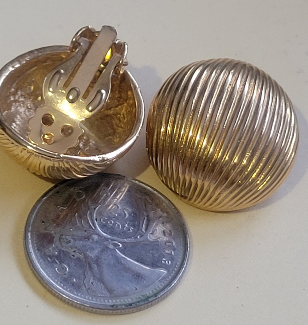Gold Ribbed Button Clip On Earrings - Picture 2 of 3